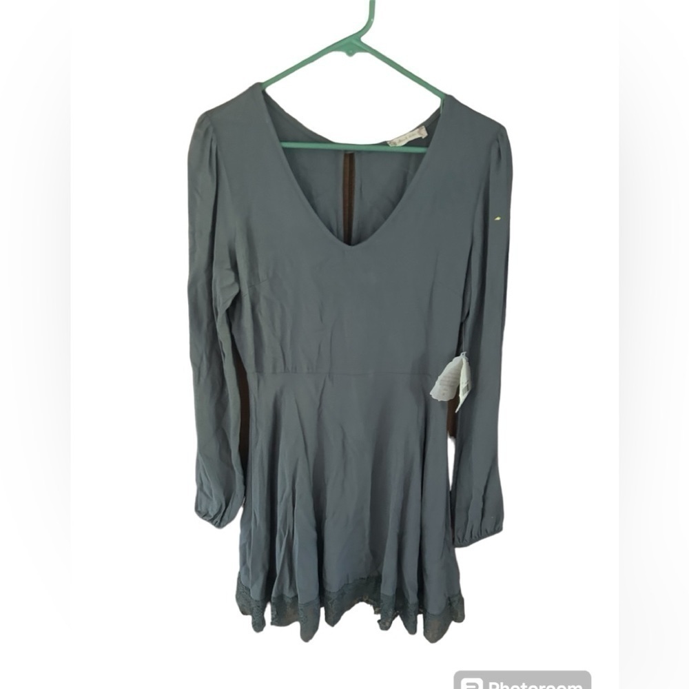 NWT Altar’d State Long Sleeves Gray Dress Size Medium